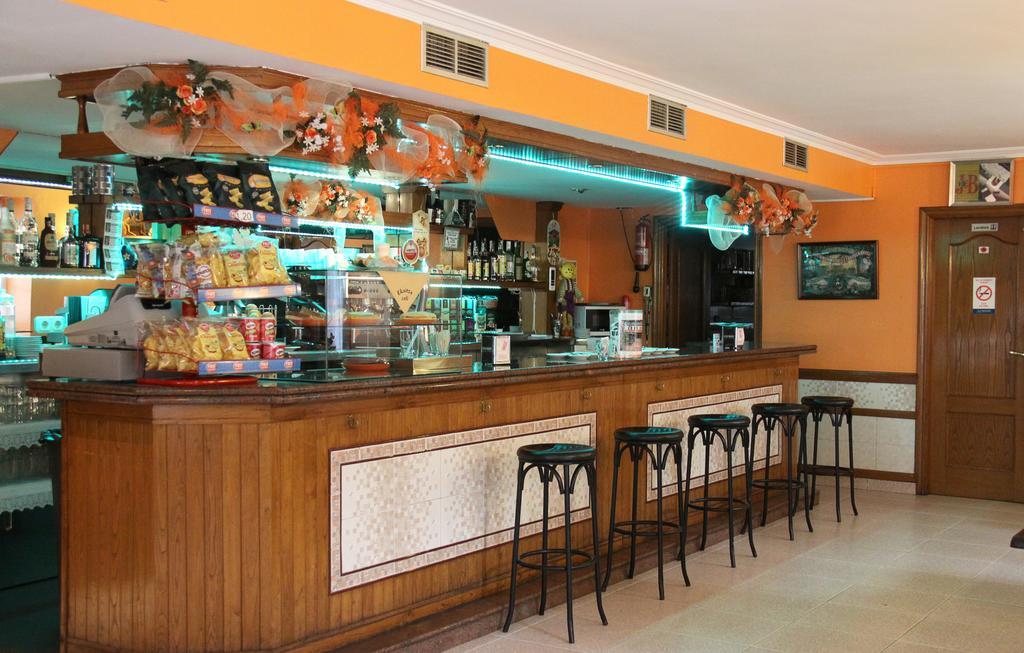 Hostal Ekaitza 호텔 레사카 외부 사진